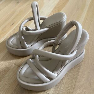 Paloma Barcelo Leather Sandal Wedges